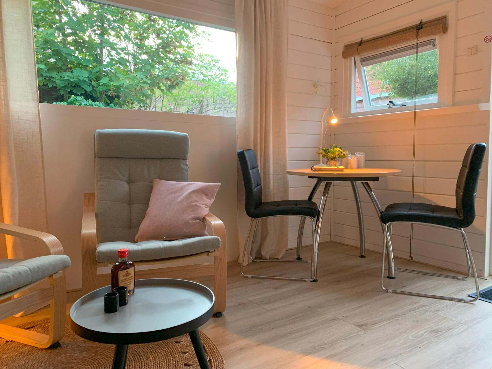 Tiny House Tussen De Grachten สเนก ภายนอก รูปภาพ